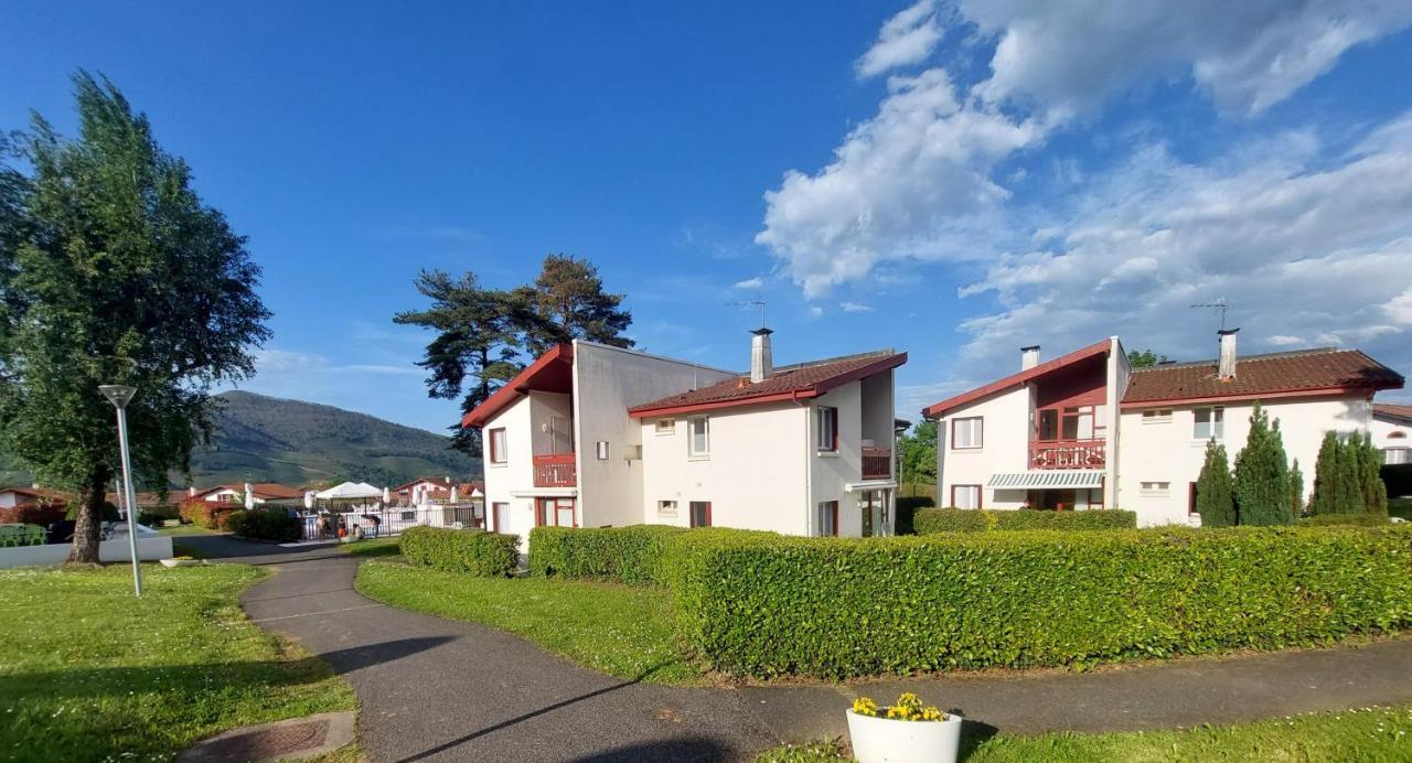 Vvf Residence Pays Basque Saint-Jean-Pied-De-Port Eksteriør billede